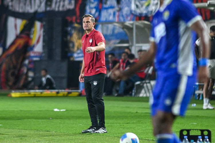 Jelang Lawan Persib, Pelatih Sabah FC Waspadai Penerus Bojan Hodak